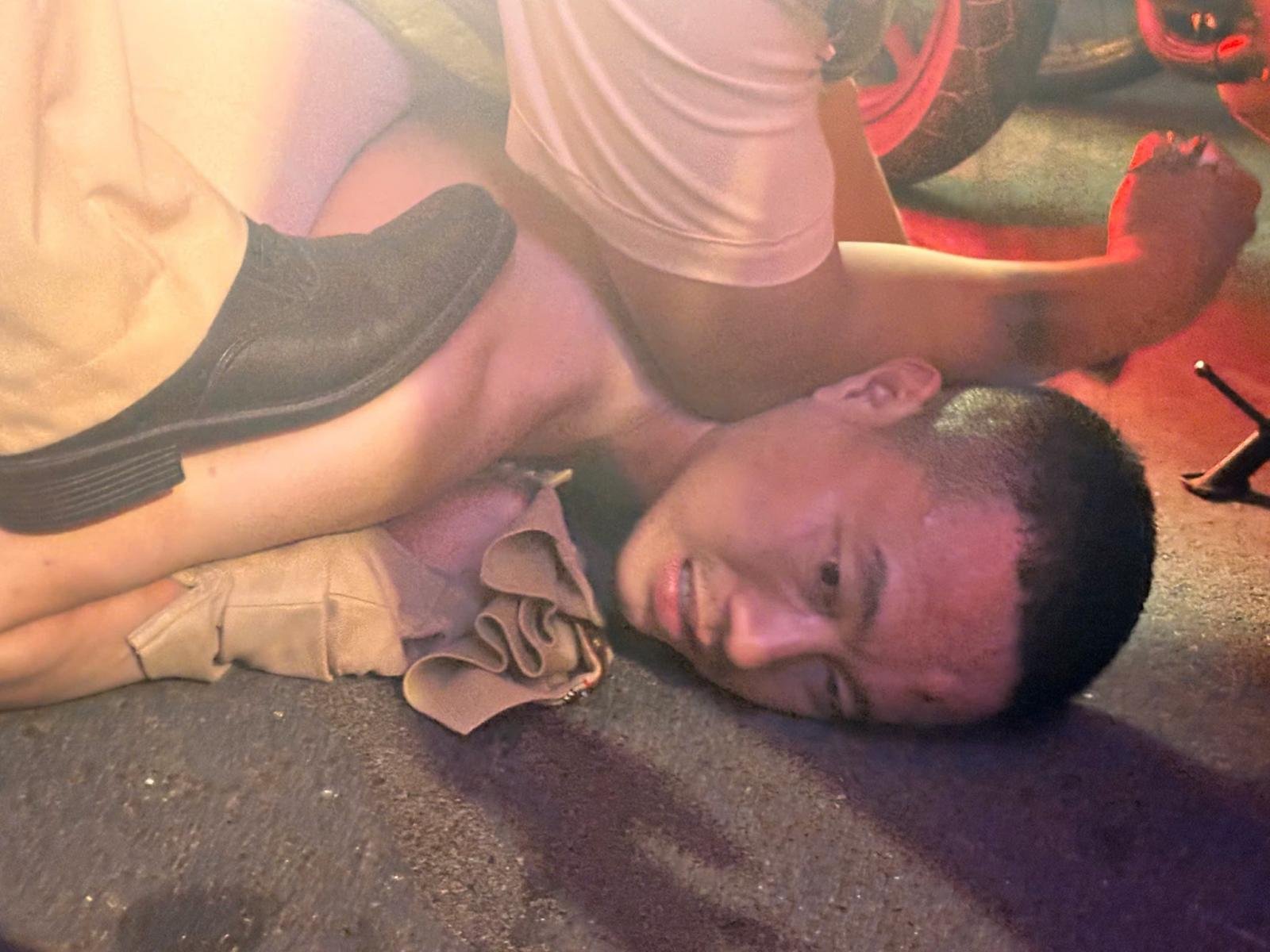 NÓNG: Vây bắt nghẹt thở đối tượng nghi cướp taxi táo tợn tại Vũng Tàu ngay cận Tết