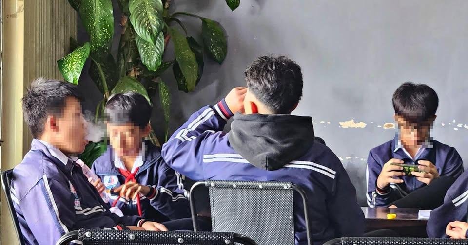 Ban hành Nghị định mới: "Chứa chấp" người hút thuốc lá điện tử, chủ cơ sở coi chừng bị phạt tới 10 triệu đồng