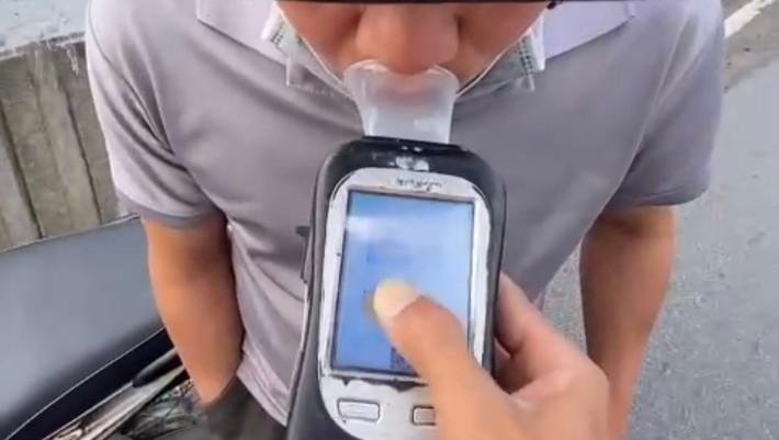 Cảnh báo "Ma men" cầm lái mùa Tất niên: Đừng để chén rượu mừng biến Tết vui thành đại tang